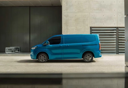 Yeni Yerli Ford E-Transit Custom Tanıtıldı!