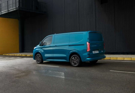 Yeni Yerli Ford E-Transit Custom Tanıtıldı!