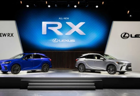 2022 Lexus RX'in Örtüsü Kaldırıldı