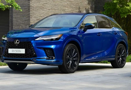 2022 Lexus RX'in Örtüsü Kaldırıldı