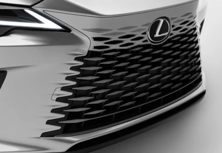 Lexus, Izgara Tasarımını Değiştirmeyi Planlıyor