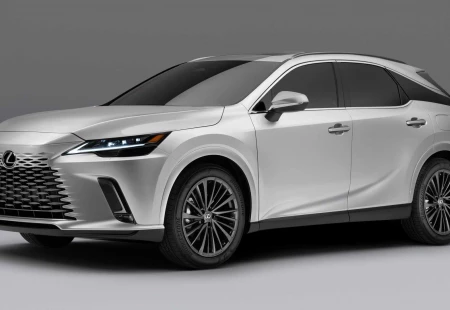 Lexus, Izgara Tasarımını Değiştirmeyi Planlıyor