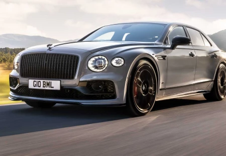 Bentley Flying Spur S Fotoğrafları Yayınlandı