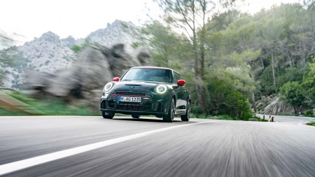 John Cooper Works resim