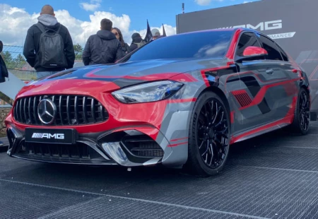 Mercedes-Benz AMG C63 E Performance 671 Beygir Güç İle Geliyor