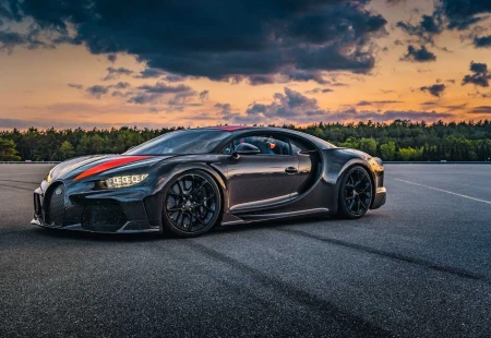 Bugatti Chiron Super Sport 300+ Üretimi Bitirildi