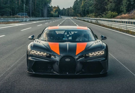 Bugatti Chiron Super Sport 300+ Üretimi Bitirildi
