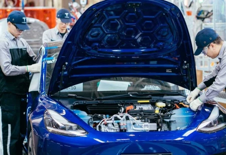 Tesla, 3 milyon Araç Üretimi Gerçekleştirdi