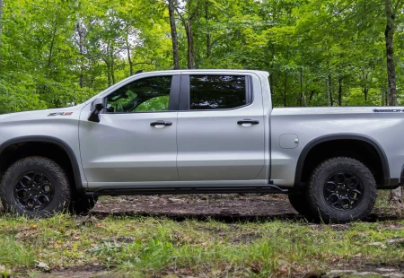 Karşınızda 2023 Chevrolet Silverado ZR2 Bison