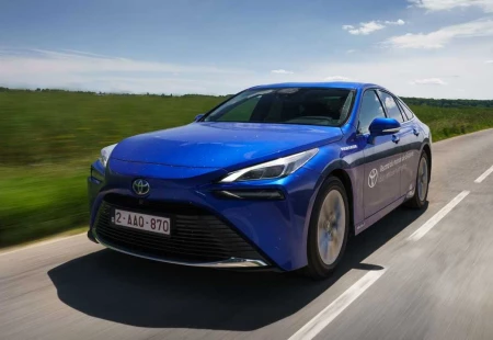Toyota'dan Elektrikli Araçlar İçin Yatırım