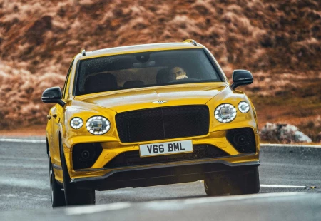 Bentley Bentayga Hibrit’e, Yeni Model Yılı İçin Güncelleme Yapıldı