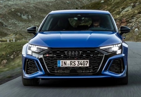 Karşınızda Sınıfının En Hızlı Otomobili Audi RS3 Performance Edition