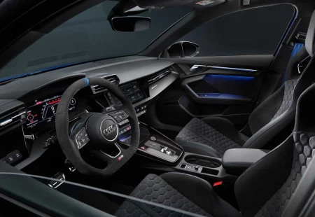 Karşınızda Sınıfının En Hızlı Otomobili Audi RS3 Performance Edition
