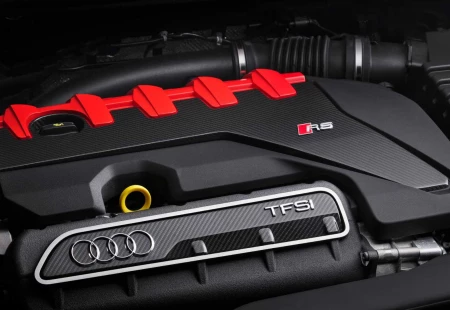 Karşınızda Sınıfının En Hızlı Otomobili Audi RS3 Performance Edition