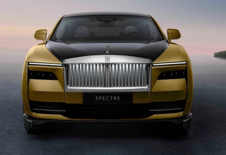 Karşınızda Rolls-Royce'un İlk Elektrikli Otomobili Spectre