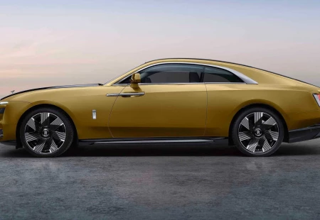 Karşınızda Rolls-Royce'un İlk Elektrikli Otomobili Spectre