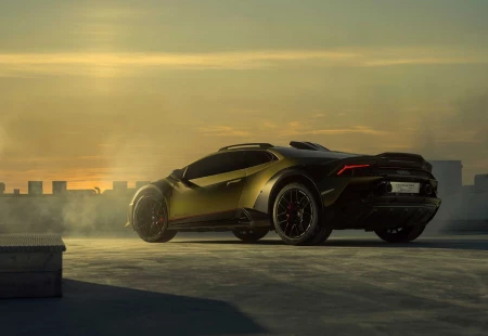 2023 Lamborghini Huracan Sterrato’nun Dış Tasarımı Paylaşıldı
