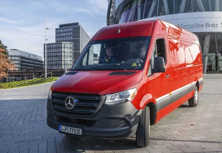 Mercedes-Benz eSprinter Test Sürüşünde 475 Kilometre Menzile Ulaştı