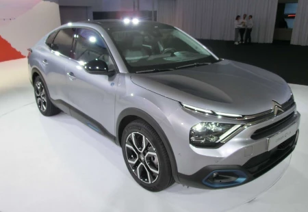 Yeni Citroen C4X, Ocak Ayında Türkiye'de Satışa Sunulacak