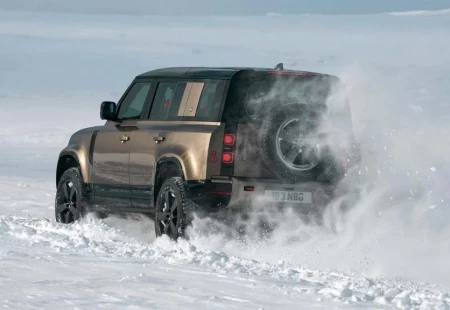 Land Rover Defender, Land Rover’ın En Çok Satan Modeli Oldu