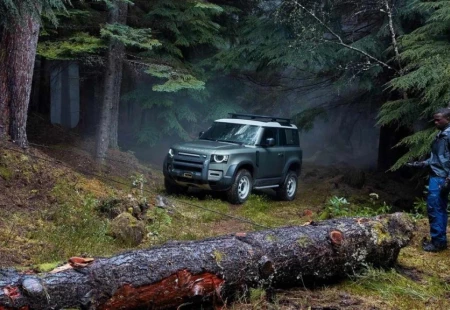 Land Rover Defender, Land Rover’ın En Çok Satan Modeli Oldu