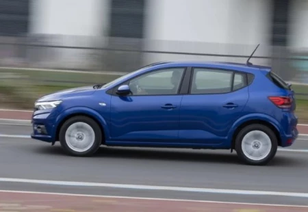 2022 Aralık Ayı Hatchback Modeli: Dacia Sandero