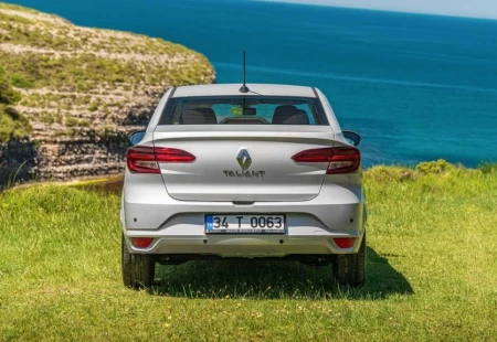 2022 Aralık Ayı Sedan Modeli: Renault Taliant