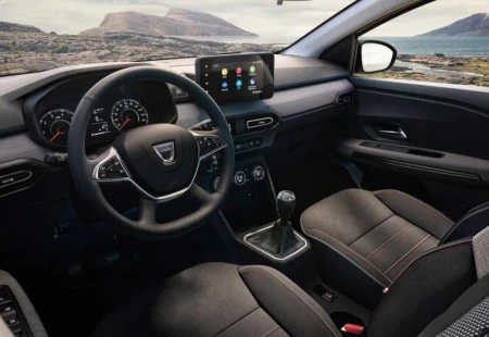 Ucuz Otomobil Dacia Jogger Test Edildi