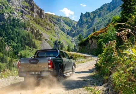 Toyota, Tamamen Elektrikli Hilux EV Konseptinin Tanıtımını Gerçekleştirdi