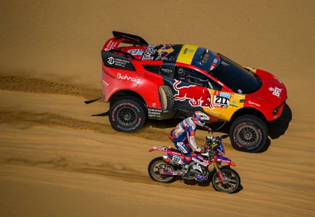 Sainz ve Klein Dakar Rallisi’nin Zirvesinde