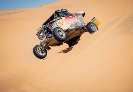 Sainz ve Klein Dakar Rallisi’nin Zirvesinde