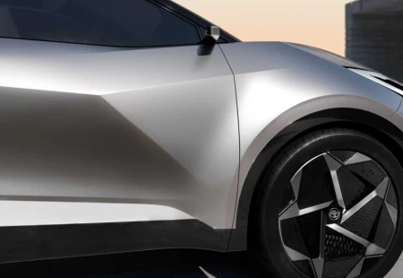 2023 Toyota C-HR'nin Konsept Tasarımının Fotoğrafları Paylaşıldı