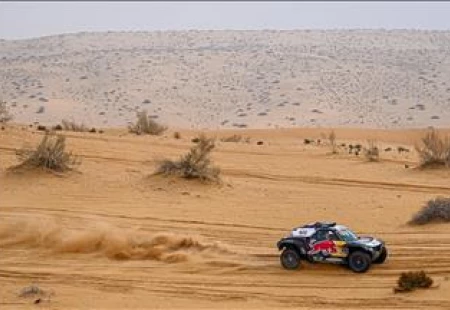 Dakar Rallisi’nin 10. Etabını Sebastien Loeb Kazandı