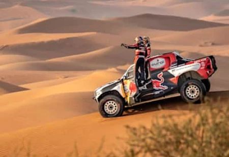 Dakar Rallisi’nin 10. Etabını Sebastien Loeb Kazandı