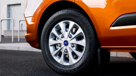 Transit Custom resim