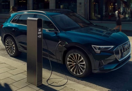 Audi 2022 Yılında Kaç Adet Elektrikli Araç Sattı?