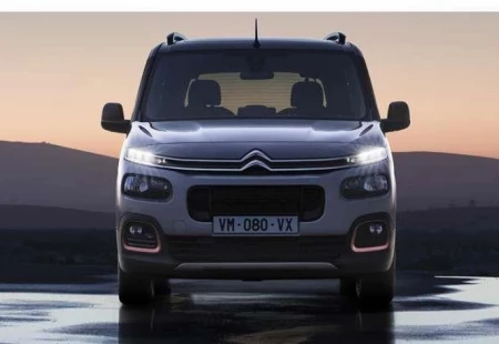 Citroen Berlingo mu? Peugeot Rifter mi?