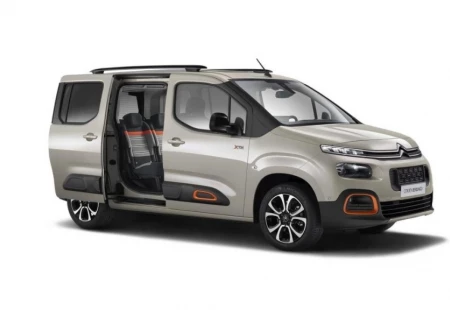 Citroen Berlingo mu? Peugeot Rifter mi?