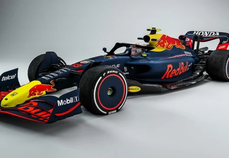 Test Sürüşlerinin En Hızlısı Verstappen Oldu