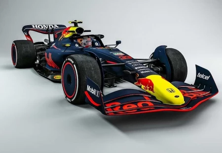 Test Sürüşlerinin En Hızlısı Verstappen Oldu