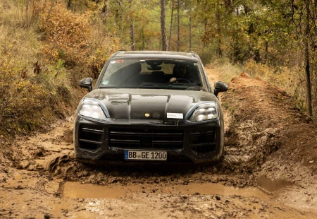 Lüks Otomobil Üreticisi Porsche, 2022 Yılında Rekor Gelir Elde Etmeyi Başardı