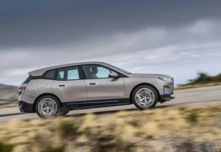 BMW 2022 Yılında Gelirlerini Arttırdı