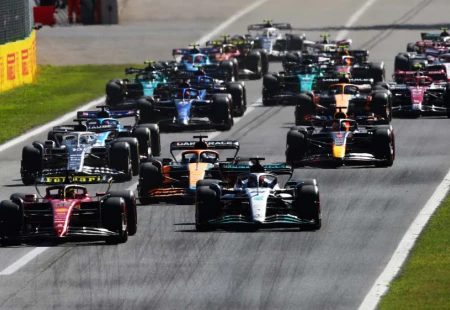 F1 Takımlarının Pit Duvarı Çitlerinde Kutlama Yapması Yasaklandı!