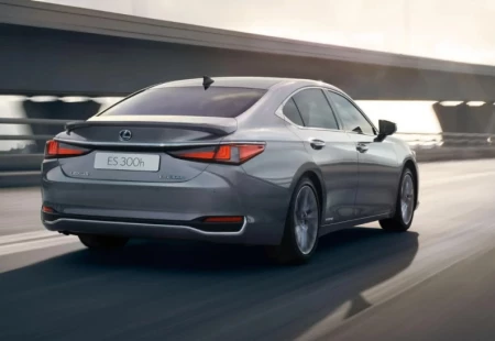 Lexus ES Modeli Satış Rekoru Kırdı