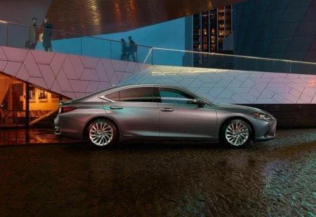 Lexus ES Modeli Satış Rekoru Kırdı