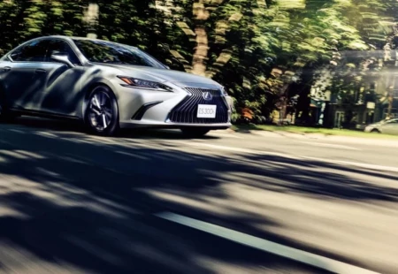 Lexus ES Modeli Satış Rekoru Kırdı