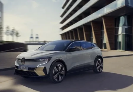 Yeni Renault Megane E-Tech Türkiye Fiyatı Açıklandı!