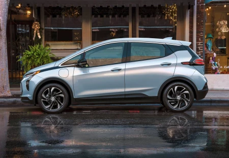 GM, Chevrolet Bolt'un Üretim Adedini Artırmaya Karar Verdi