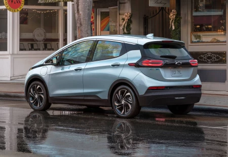 GM, Chevrolet Bolt'un Üretim Adedini Artırmaya Karar Verdi