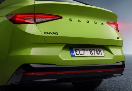 Skoda Enyaq'ta Güç ve Menzilde Büyük Geliştirmeler RS Serisinin Yükselişi